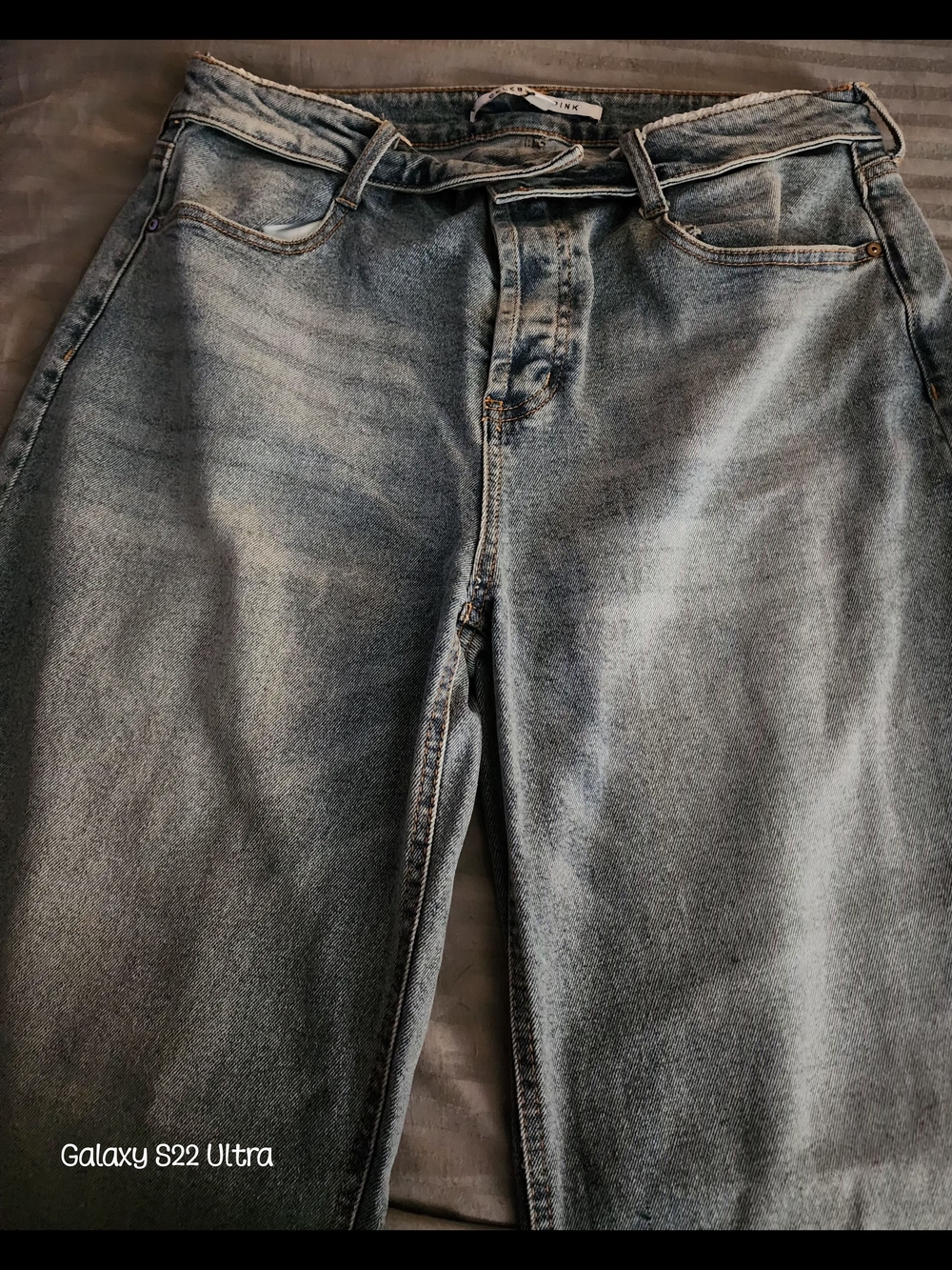 Celebrity Pink Relaxed Light Blue Washed Jeans